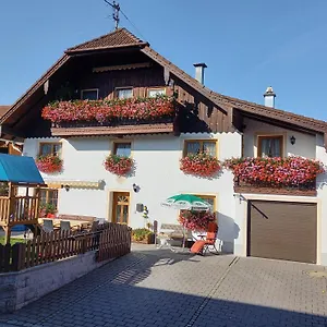 Apartment Haus Zaineck, Anger